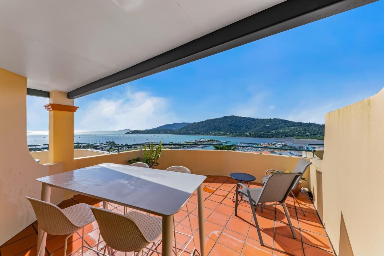 Magnificence At Airlie Airlie Beach Exterior foto