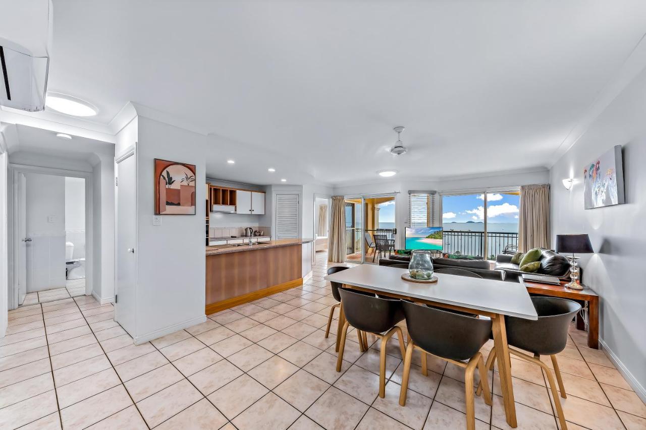 Magnificence At Airlie Airlie Beach Exterior foto