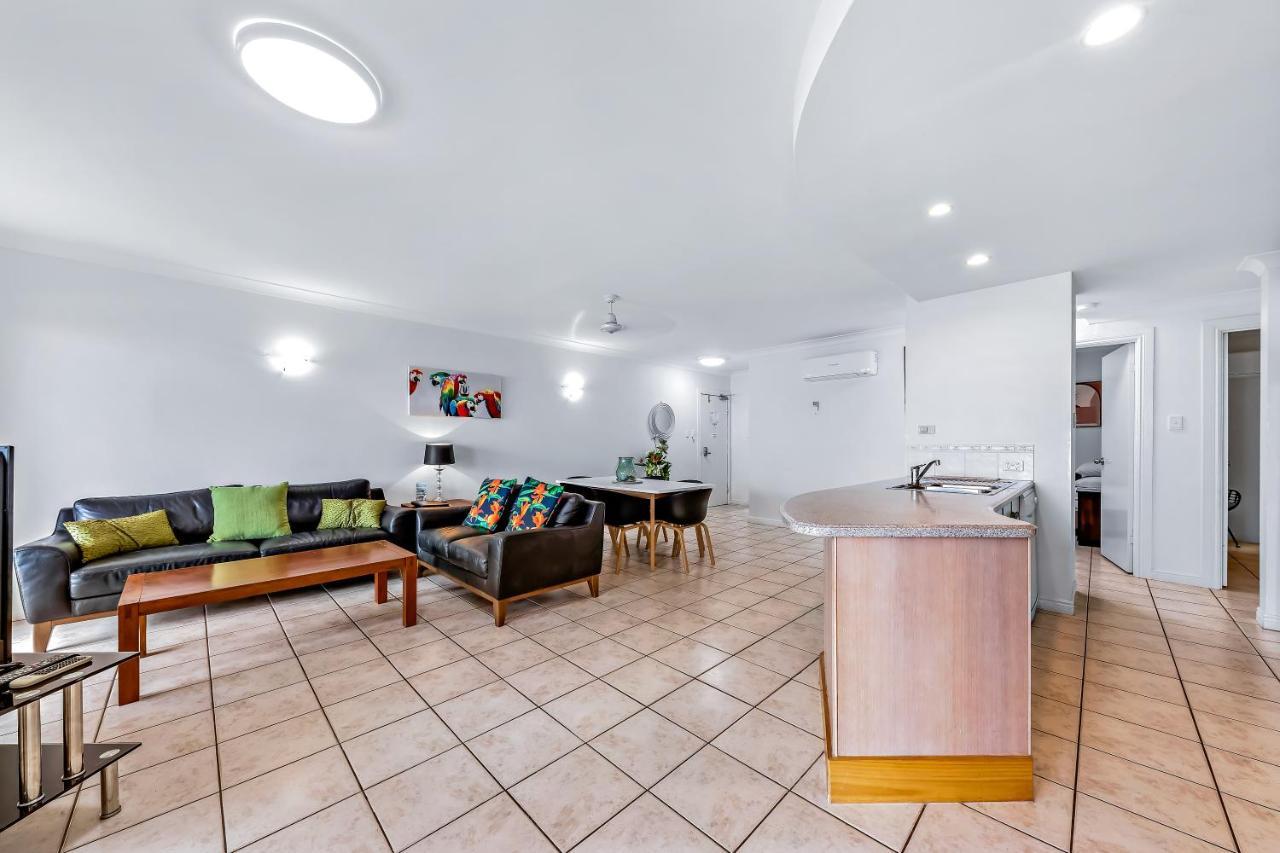 Magnificence At Airlie Airlie Beach Exterior foto